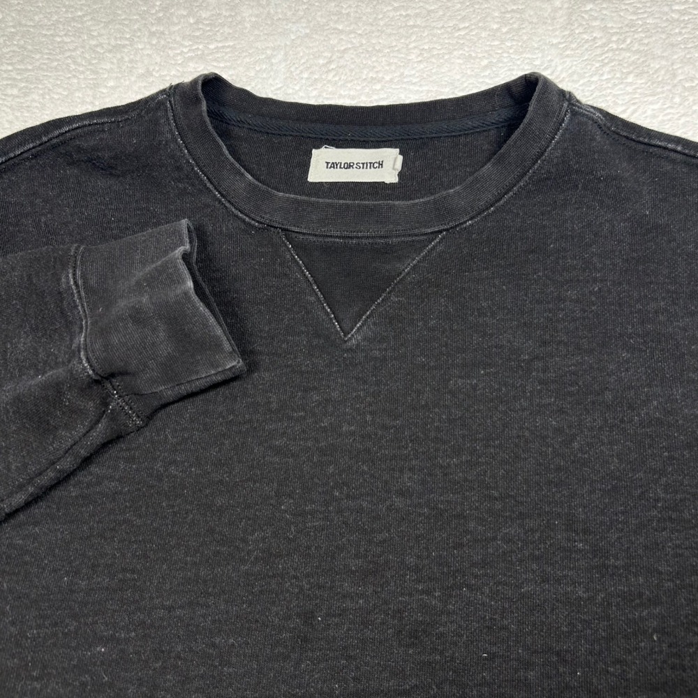 Taylor Stitch Crewneck Sweatshirt Organic Cotton Men 42 Black Boxy Open Hem Cut